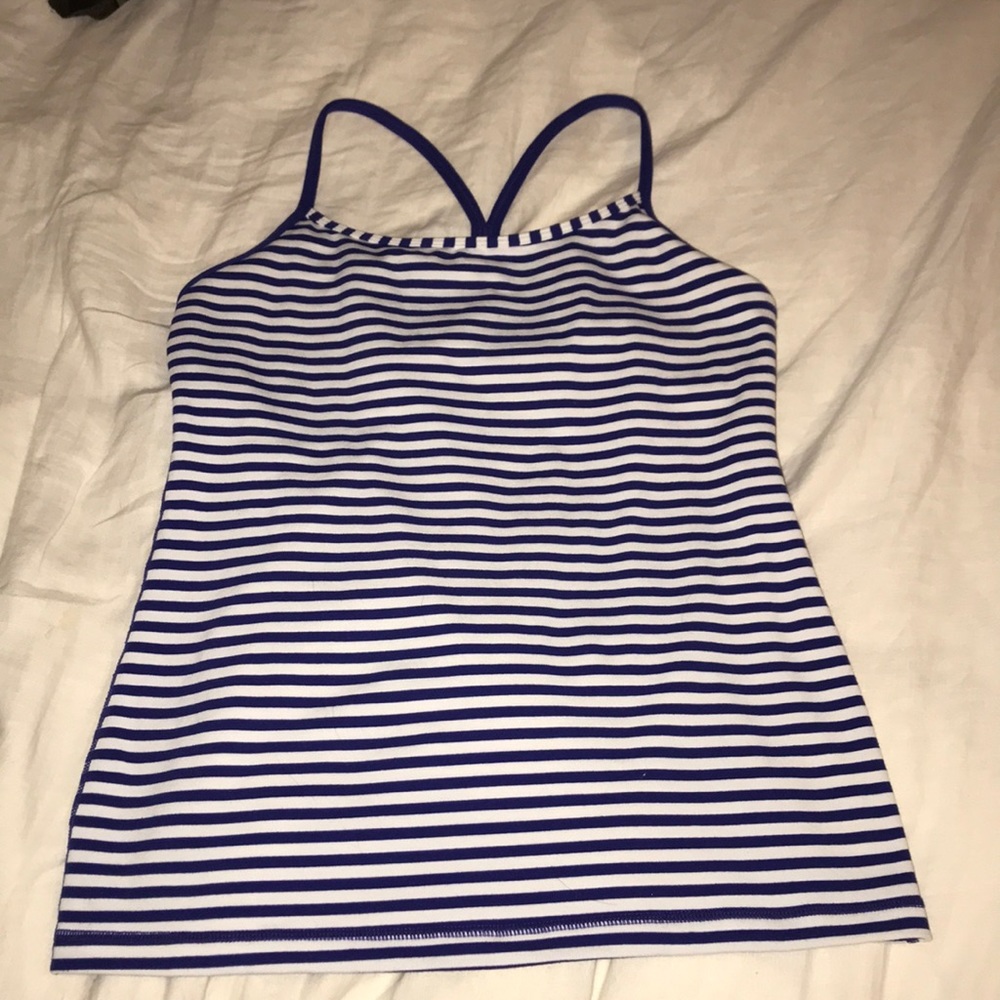 LULULEMON POWER POSE TANK